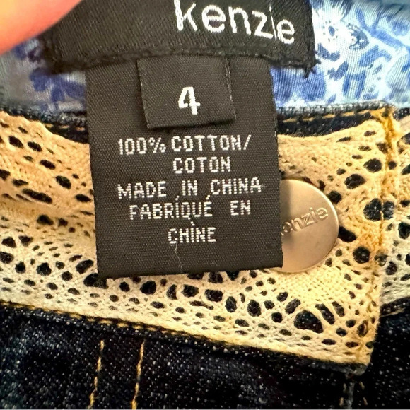 Kenzie woman’s jeans skirt with lace trim size 4 - Picture 4 of 4